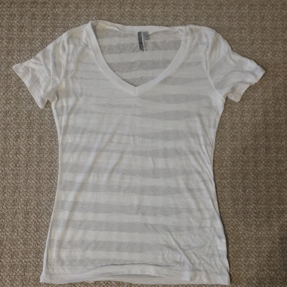 White shirt sleeve t-shirt